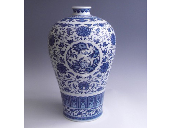 青花团花纹梅高：51cm