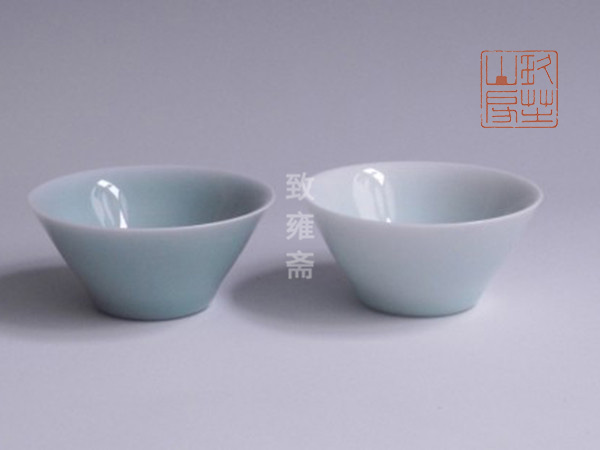 青釉小杯